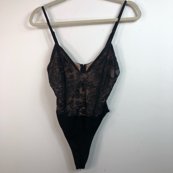 Forever 21 Tops - Lace Bodysuit Black and Tan  size M forever 21